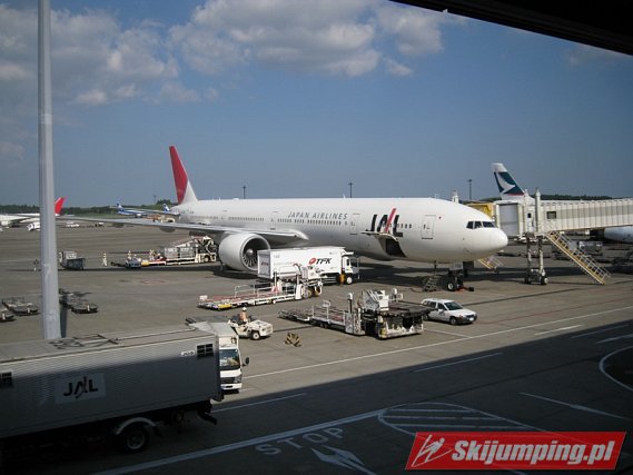 004 Port lotniczy w Tokio